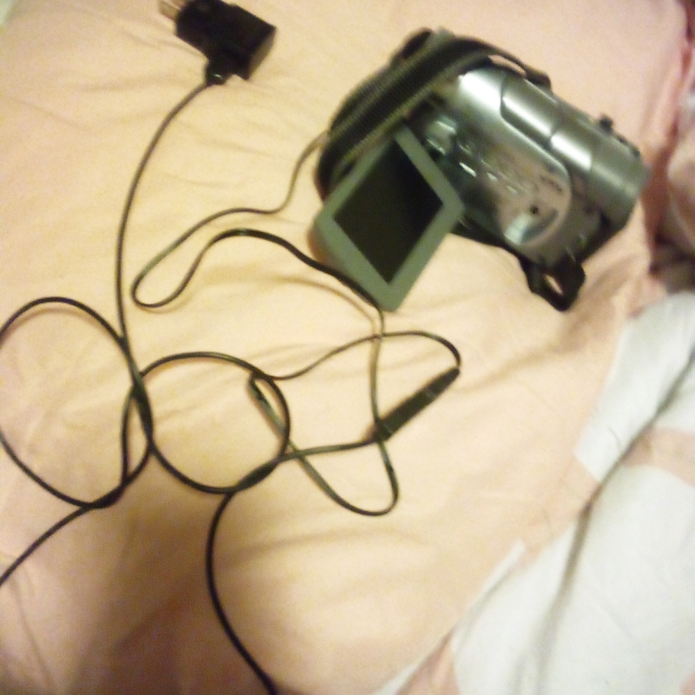Video recorder camera - Picture 2 of 2